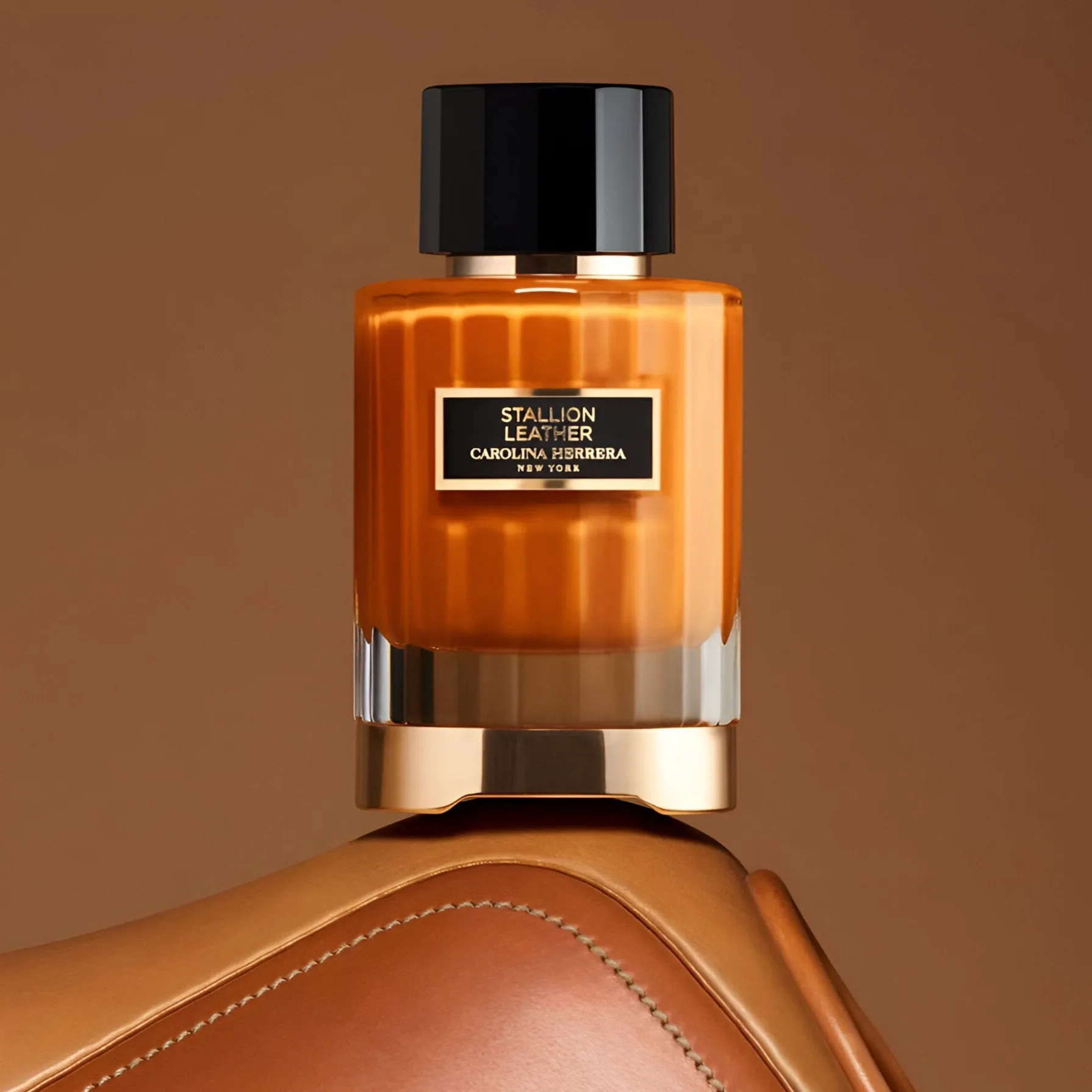 Carolina Herrera Confidential Stallion Leather EDP