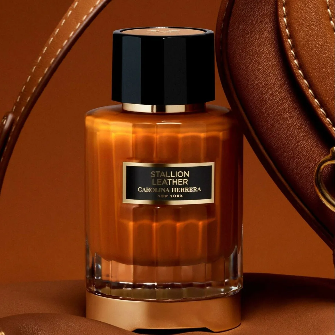 Carolina Herrera Confidential Stallion Leather EDP