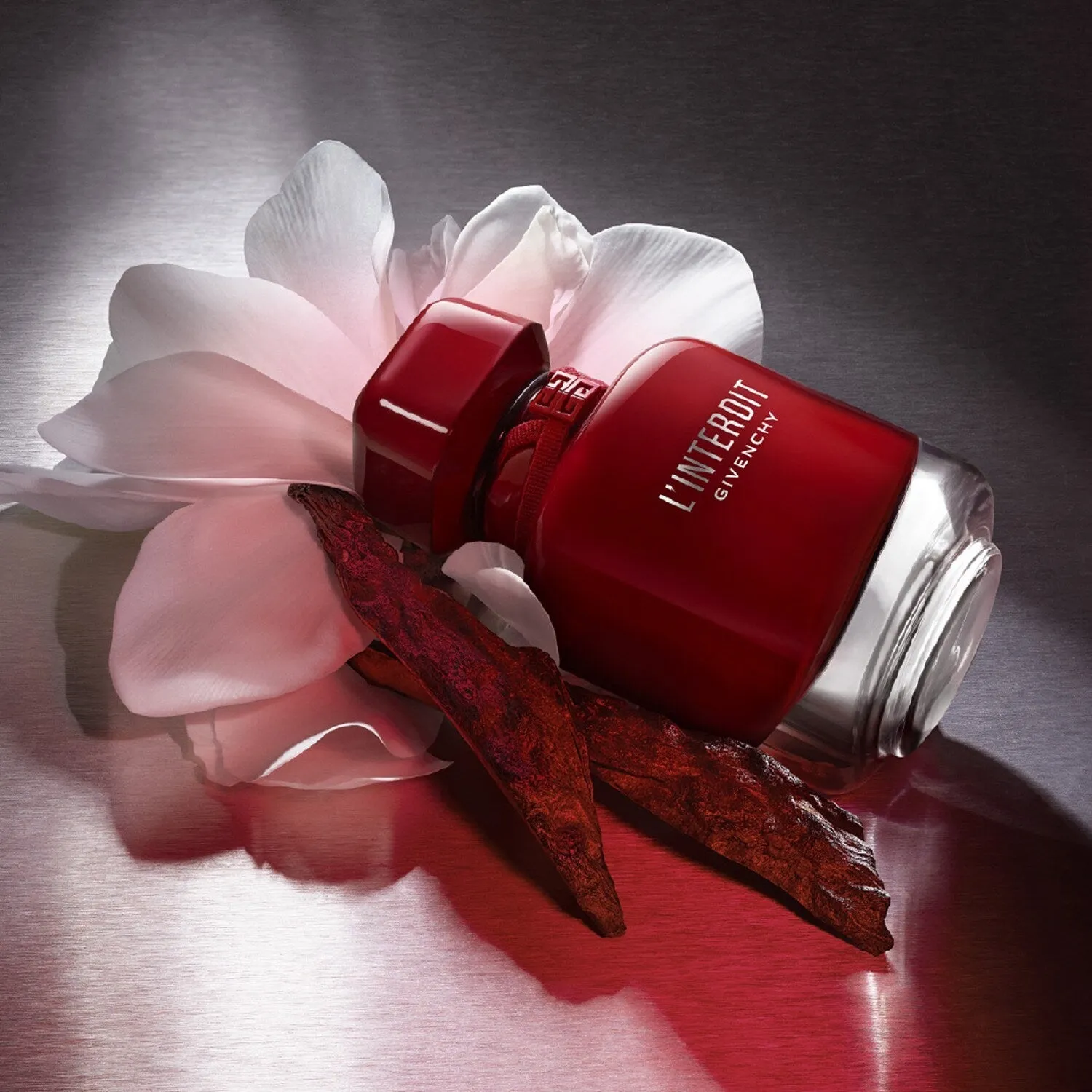Givenchy LInterdit Rouge Ultime EDP