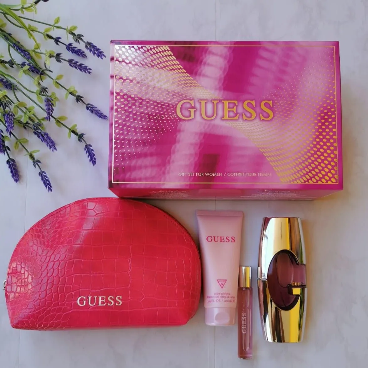 Guess Pink EDP For Women Set