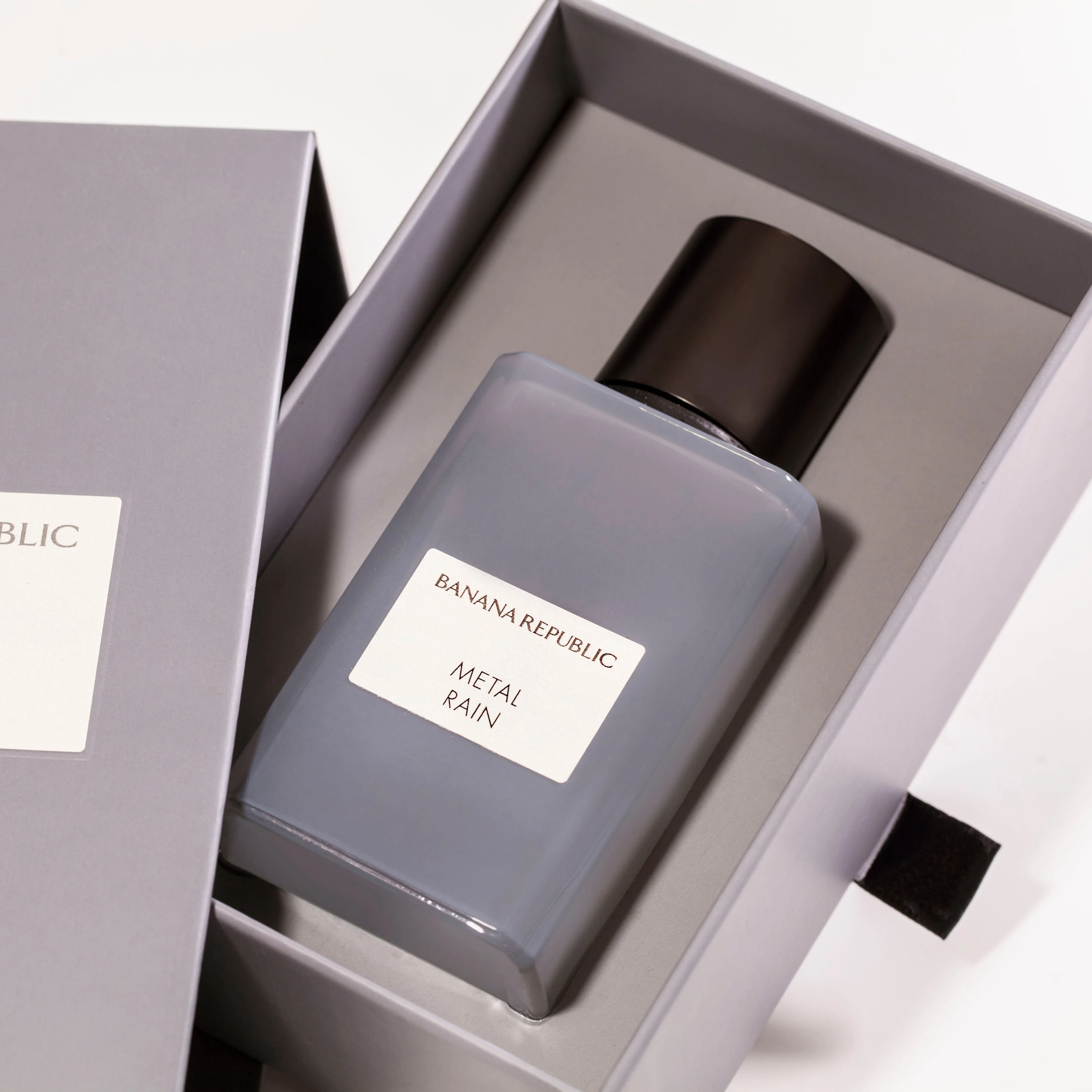 Icon Metal Rain Eau de Parfum