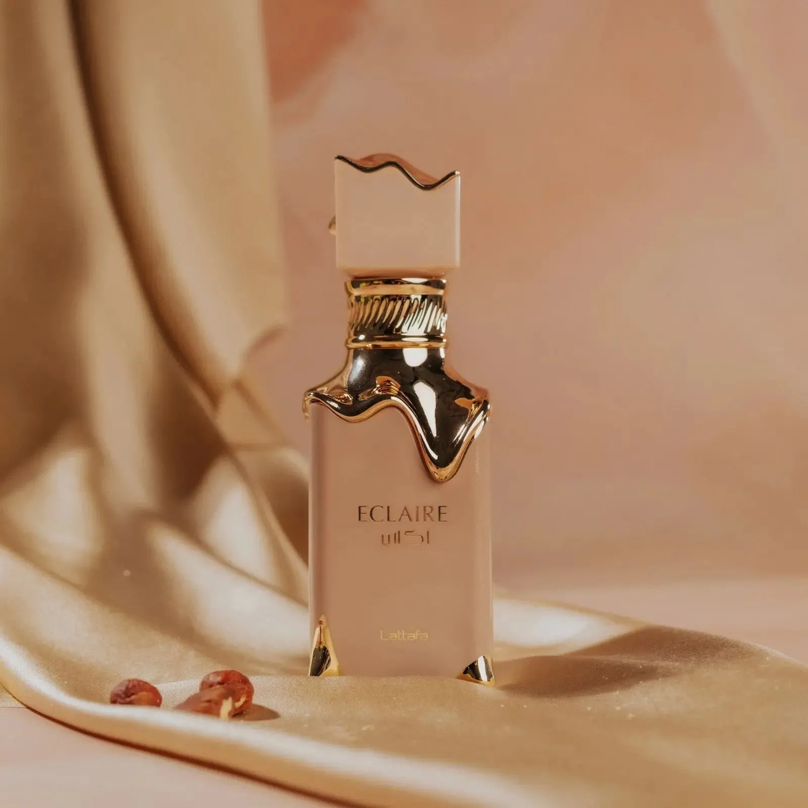 Lattafa Eclaire EDP