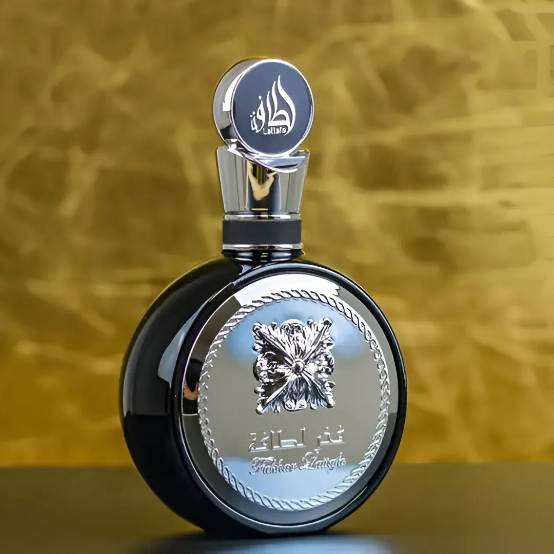 Lattafa Fakhar Black EDP