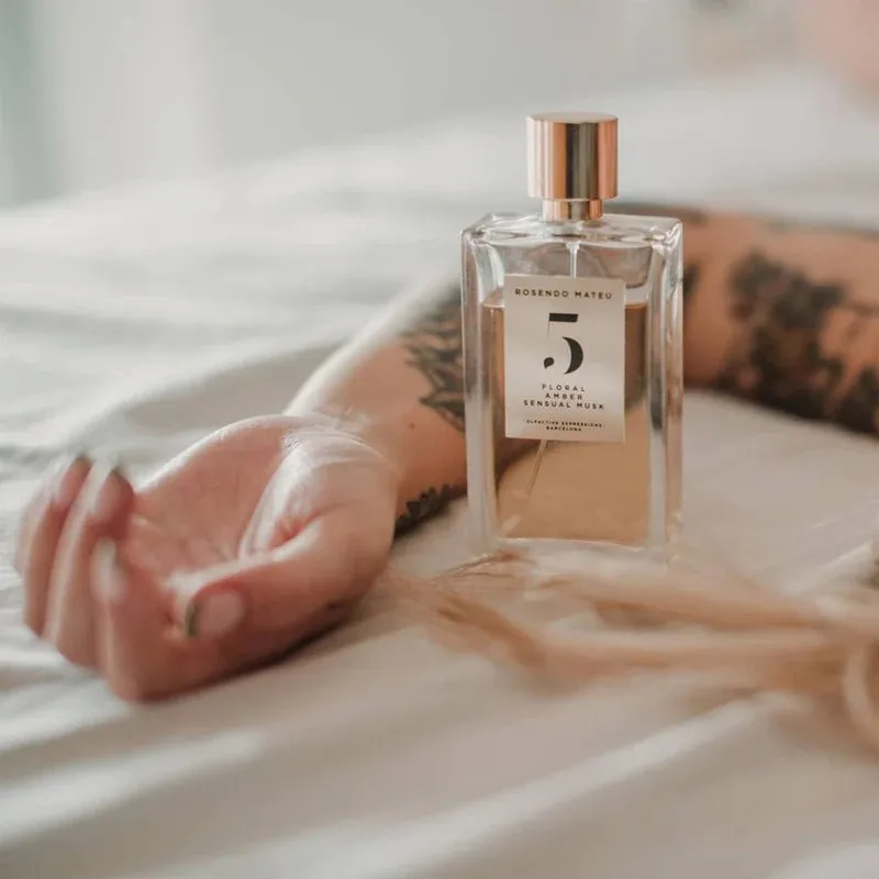 Rosendo Mateu No.5 Floral Amber Sensual Musk EDP