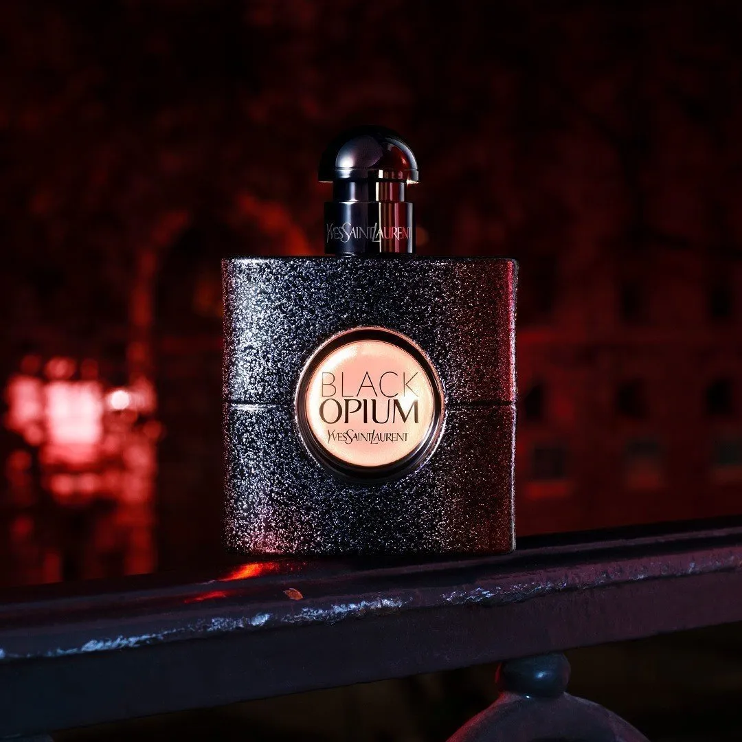 Yves Saint Laurent Black Opium Shine On EDP